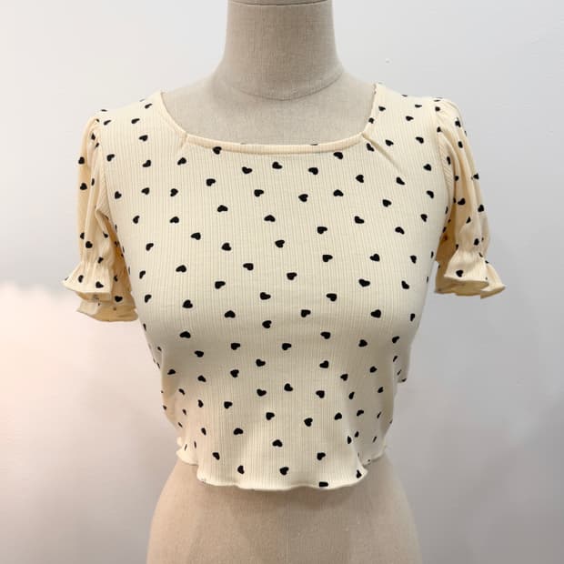 heart dot crop top
