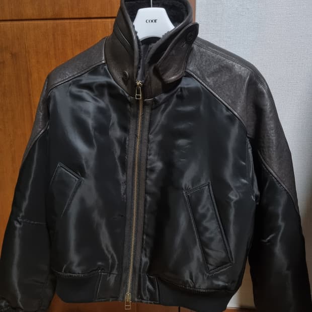 쿠어 하이넥 시어링 s