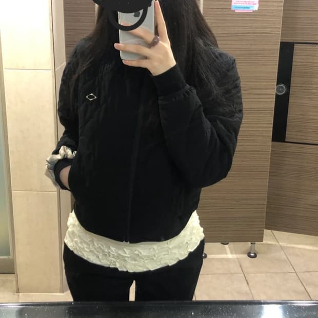 미스치프 퀄티드 후디드 자켓 블랙