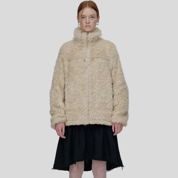 세릭 hairy fleece zip up