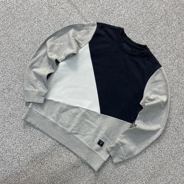 M 게스 남성 맨투맨 배색 그레이 0319J
