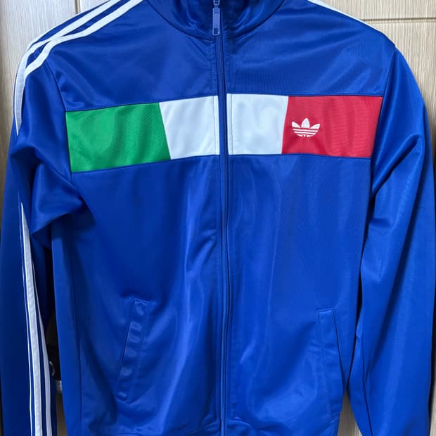 아디다스 이태리