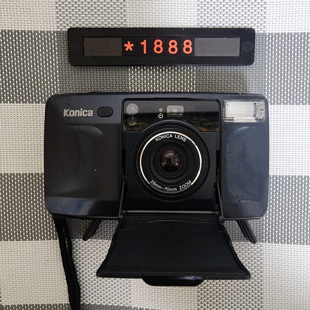 코니카 빅미니 스텐다 필름카메라 데이터백 안됨