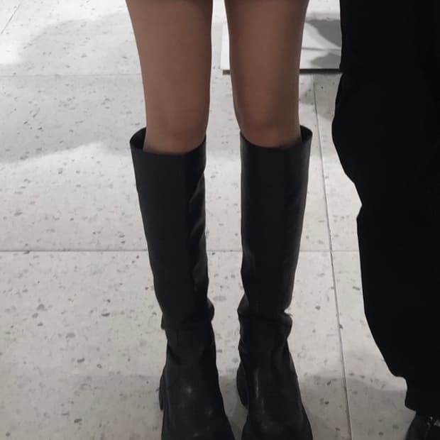 자라 레더 롱부츠