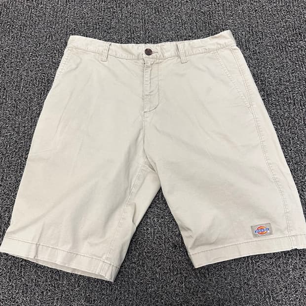 Dickies 디키즈 코튼 반바지 베이지 32인치