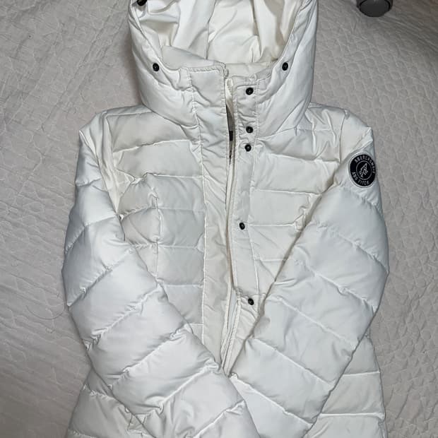 아베크롬비 화이트 아이보리 경량패딩 M