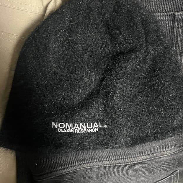 노메뉴얼 모헤어 비니 블랙