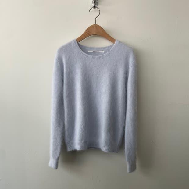 vintage crew neck angora knit