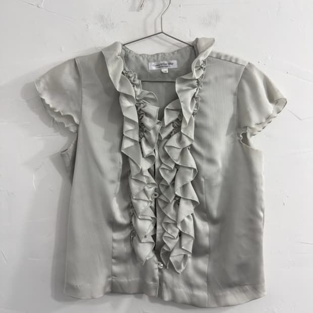 ruffle shirt