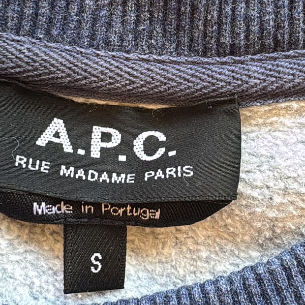 A.P.C 맨투맨