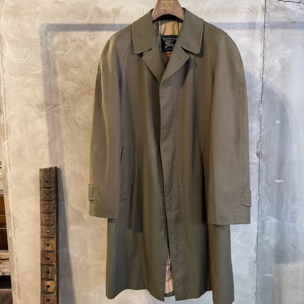 버버리 래글런 코트 100