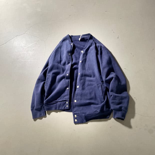 90’s Vintage  Snap Button Jumper