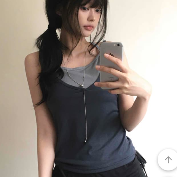 라뮤에 타르트 배색 레이어드 나시 네이비