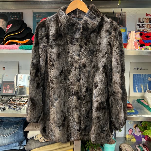 macaw Mink Pattern Faux Fur Jacket