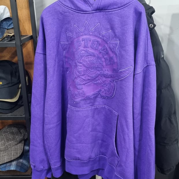 (미첼 엔 네스) 토론토 퍼플 후드티 기모 105적당 (표기L) 상태좋음