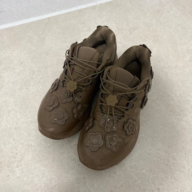 아식스x세실리에반센 운동화 230