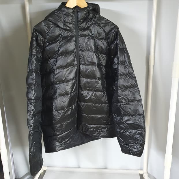 무신사 스탠다드 아이언 라이트 다운 자켓