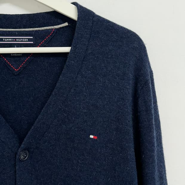 타미힐피거 가디건