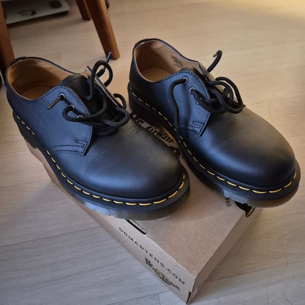 닥터마틴 1461 블랙 나파 3홀