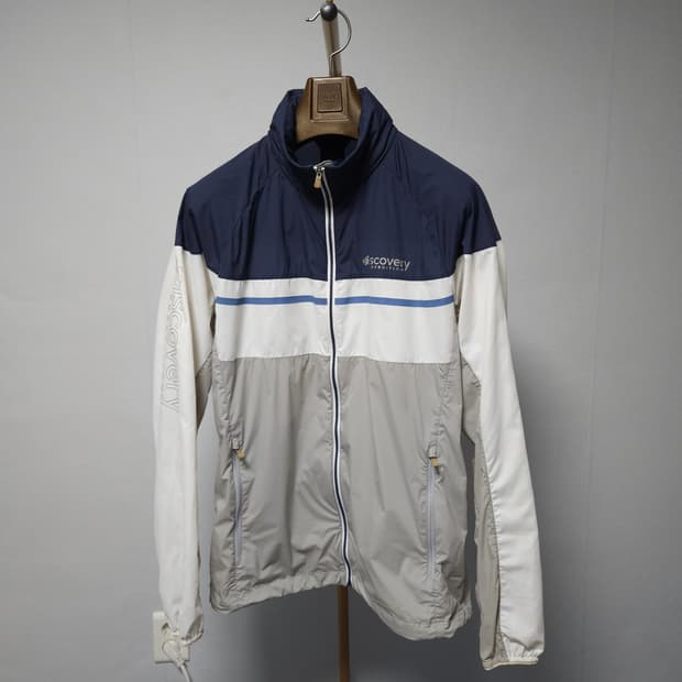 100 ) 디스커버리 남성 홑겹 바람막이 자켓