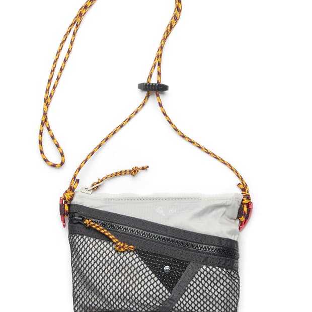 클라터뮤젠 알기르 백 스몰