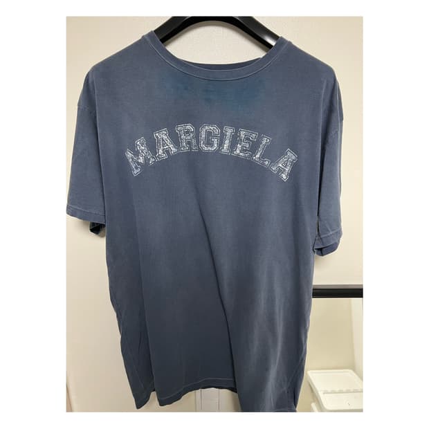 마르지엘라 반팔