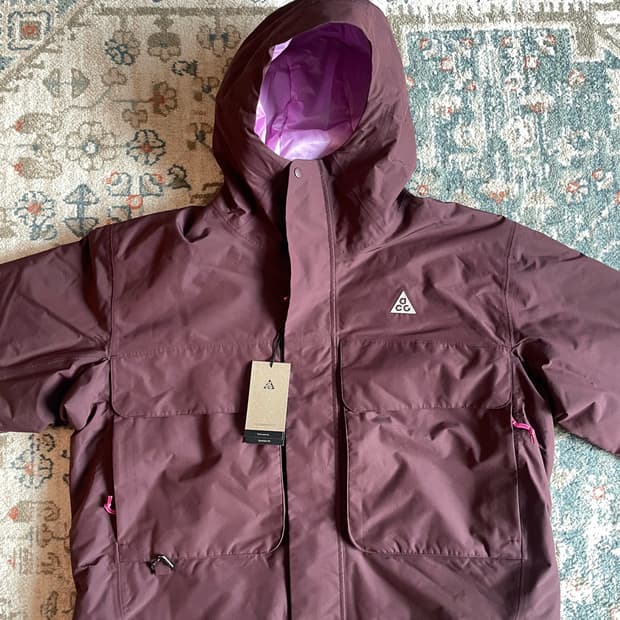 나이키 ACG 프리마로프트 스컬 피크 스톰핏 자켓 (새제품. XL)