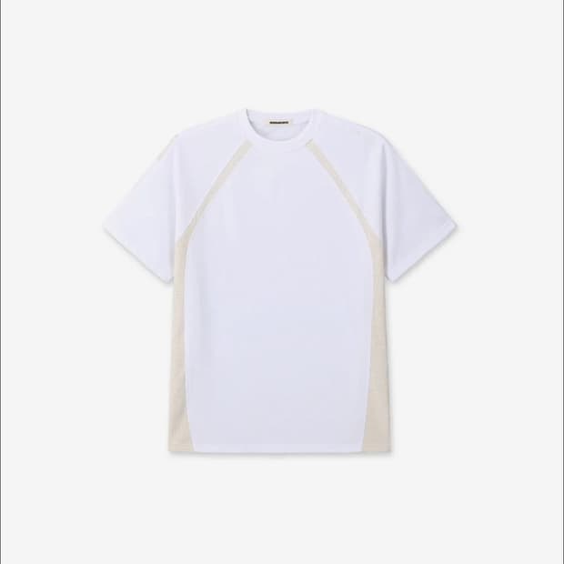 Curved Line Technical T