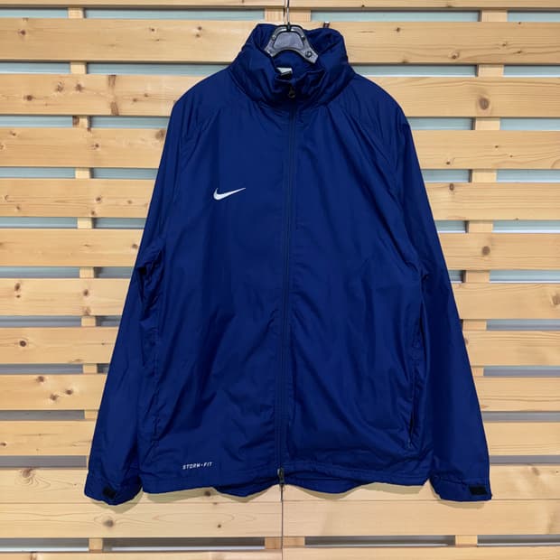 나이키 스톰핏 바람막이