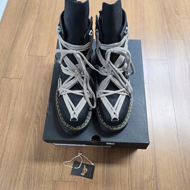 (uk9.5) 닥터마틴 릭오웬스 1460 쿼드 솔 메가레이스 부츠