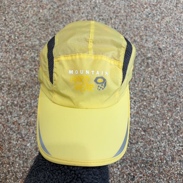 306. 마운틴하드웨어 고프고어 볼캡