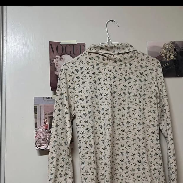 모리걸 잔꽃 셔링 목폴라