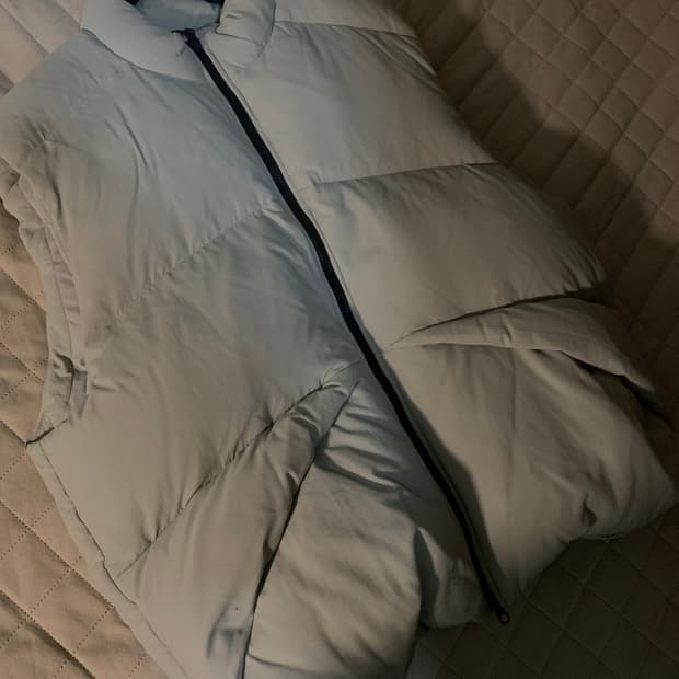 8세컨즈 패딩조끼 L