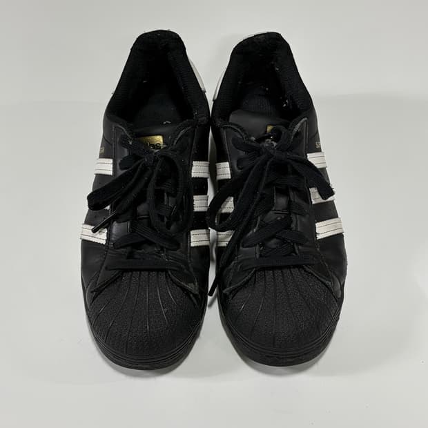 아디다스(adidas) 슈퍼스타 블랙 화이트 235