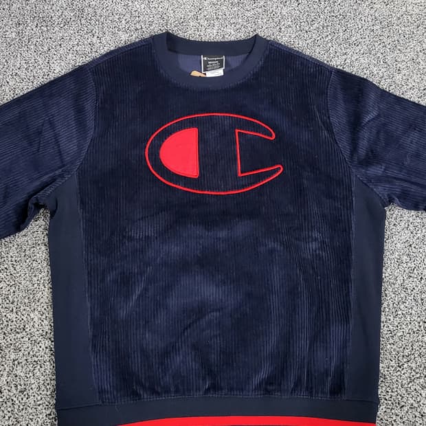 챔피온 코듀로이 맨투맨 (네이비)