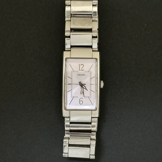 세이코 seiko 루키아 쿼츠 시계