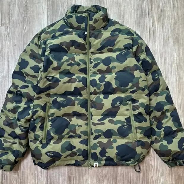 베이프 카모 패딩 점퍼 (XL)