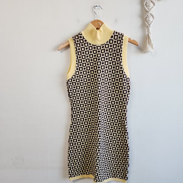 자라 목폴라 패턴 원피스 M