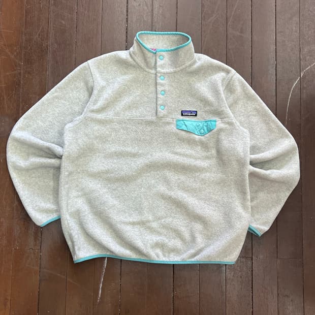 파타고니아 신칠라 후리스