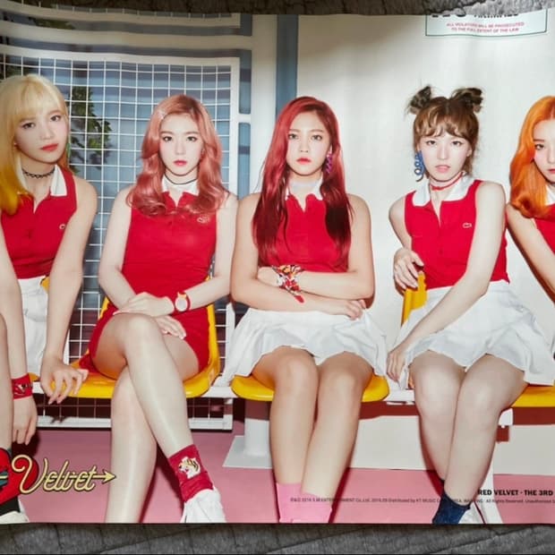 레드벨벳 러시안룰렛 앨범 포스터 아이린 슬기 웬디 조이 예리