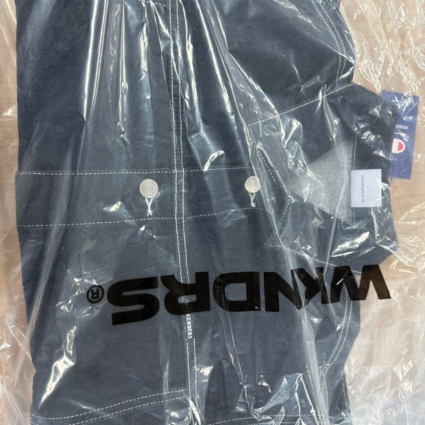 위캔더스 챔피온 콜라보 청자켓 M사이즈