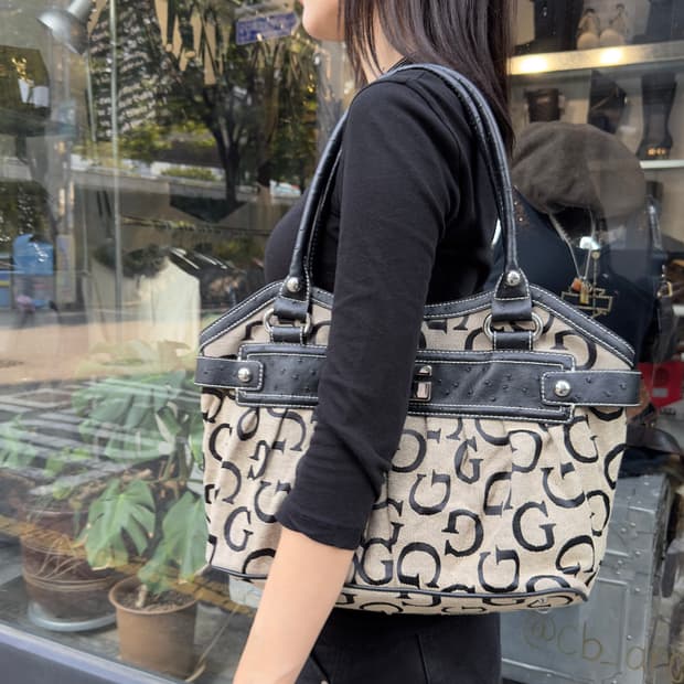 00s Y2K 게스 사각 가방