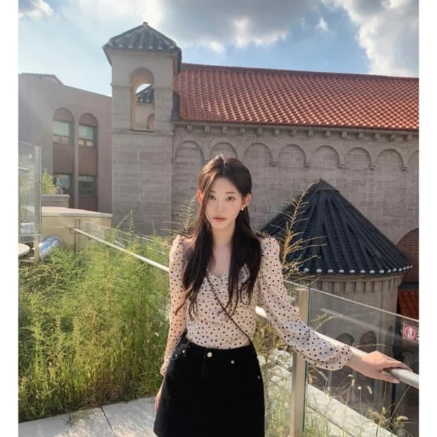 제니오 도트 블라우스