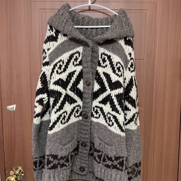 모리걸 하구미 일본 빈티지 코위찬 패턴 니트 가디건