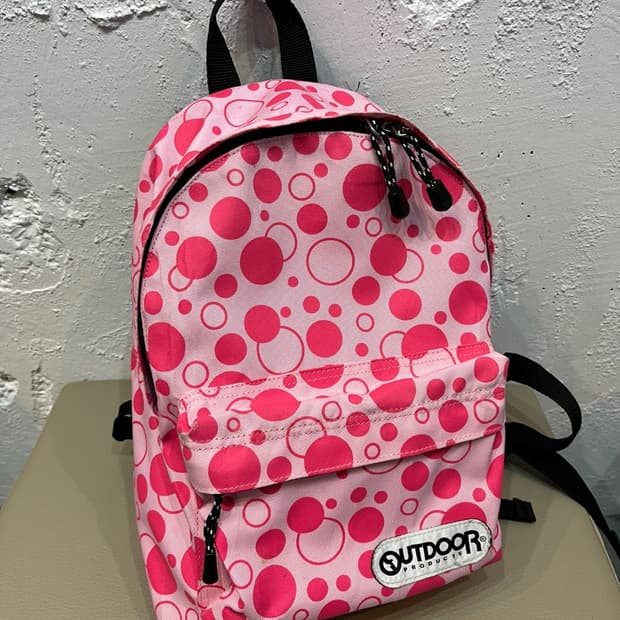 아웃도어프로덕트 도트 땡땡이 백팩