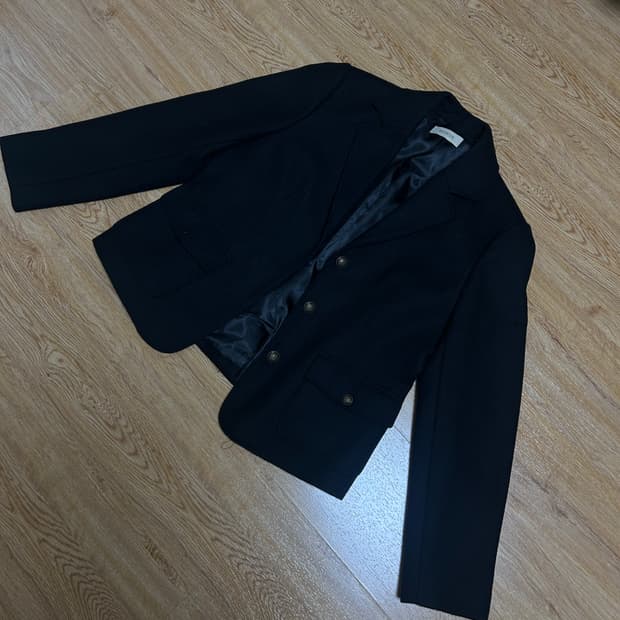 Howus 검정 자켓