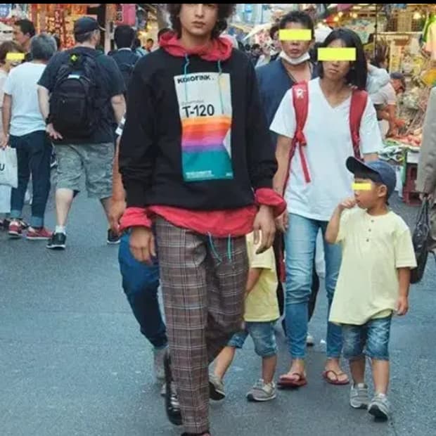 제목
kolor 체크 패턴 테이퍼드 핏 팬츠 3사이즈