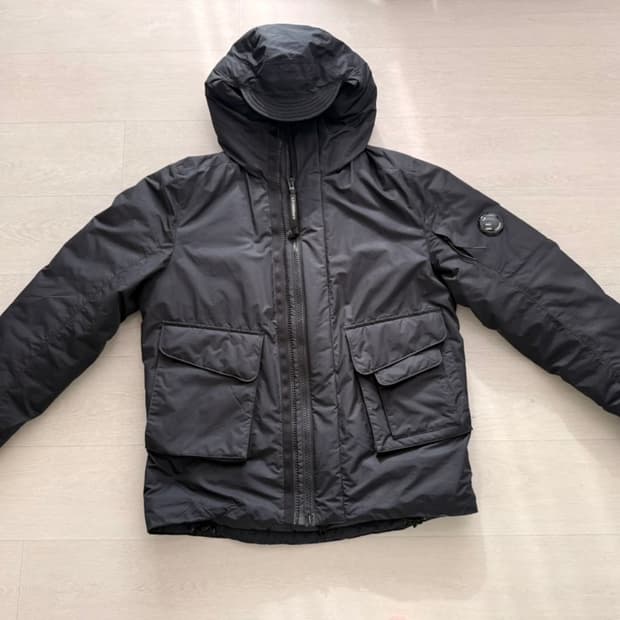 cp컴퍼니 마이크로 렌즈 패딩 m