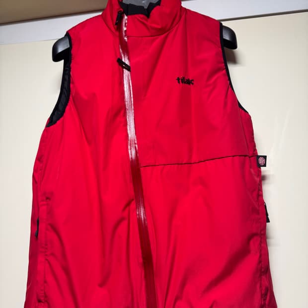 티락 스발바드 베스트 