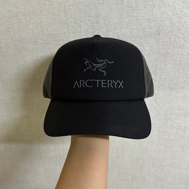 아크테릭스 트러커캡